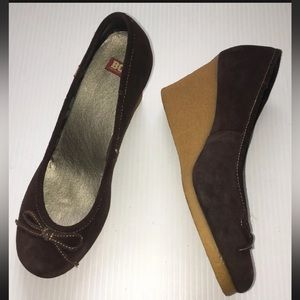BC FOOTWEAR  Brown Leather Suede Slip-on Wedge Heels Platform Sz 9 Shoes Women